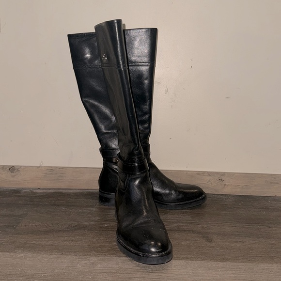 Coach boots worn twice - Picture 2 of 4